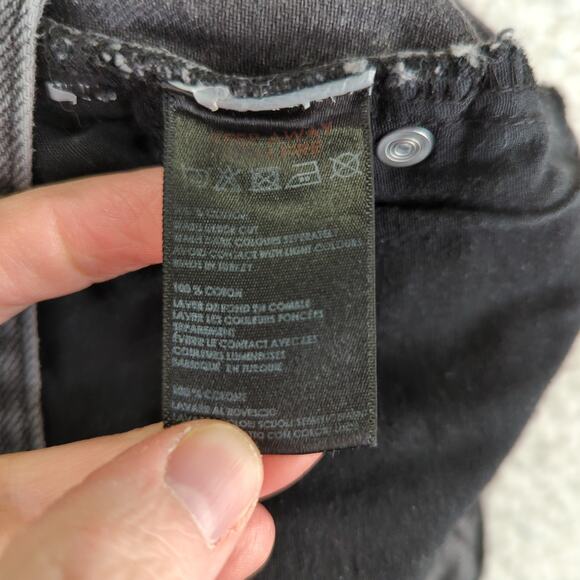 BDG Mom Jeans Black Gray Faded Wash Women's 28 High-rise Tapered Leg Rigid Denin - Picture 8 of 8